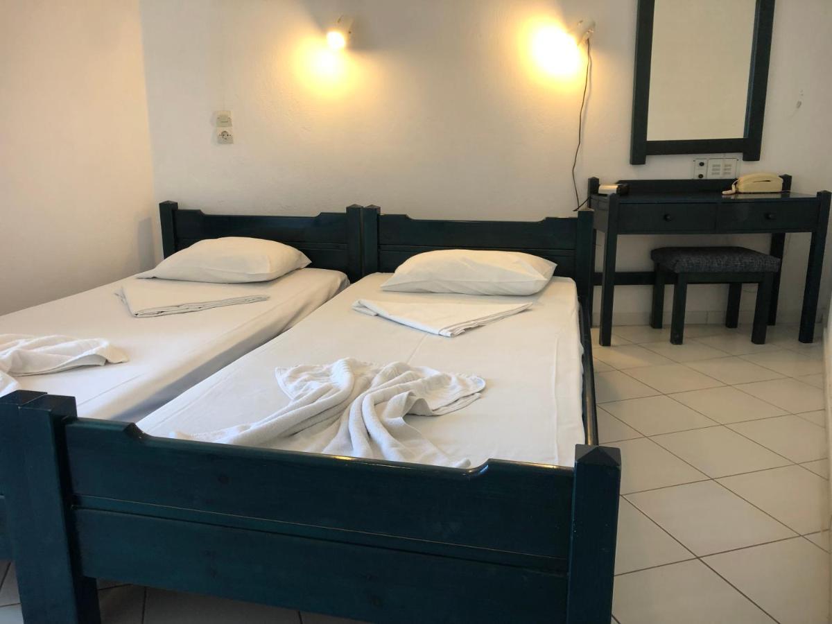 Studio In Agiapelagia For 3 Pers - Crete Agia Pelagia  Ngoại thất bức ảnh