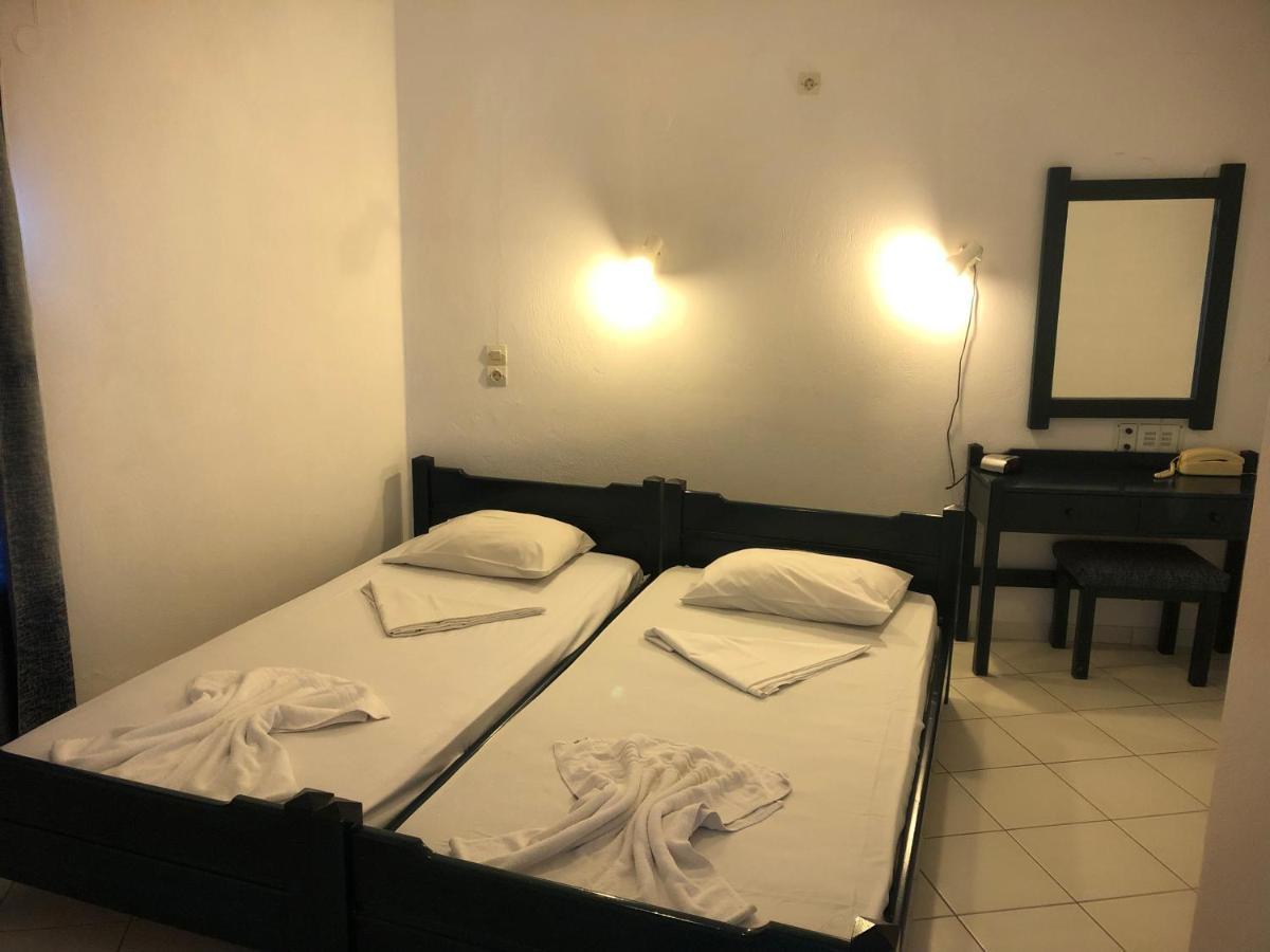 Studio In Agiapelagia For 3 Pers - Crete Agia Pelagia  Ngoại thất bức ảnh