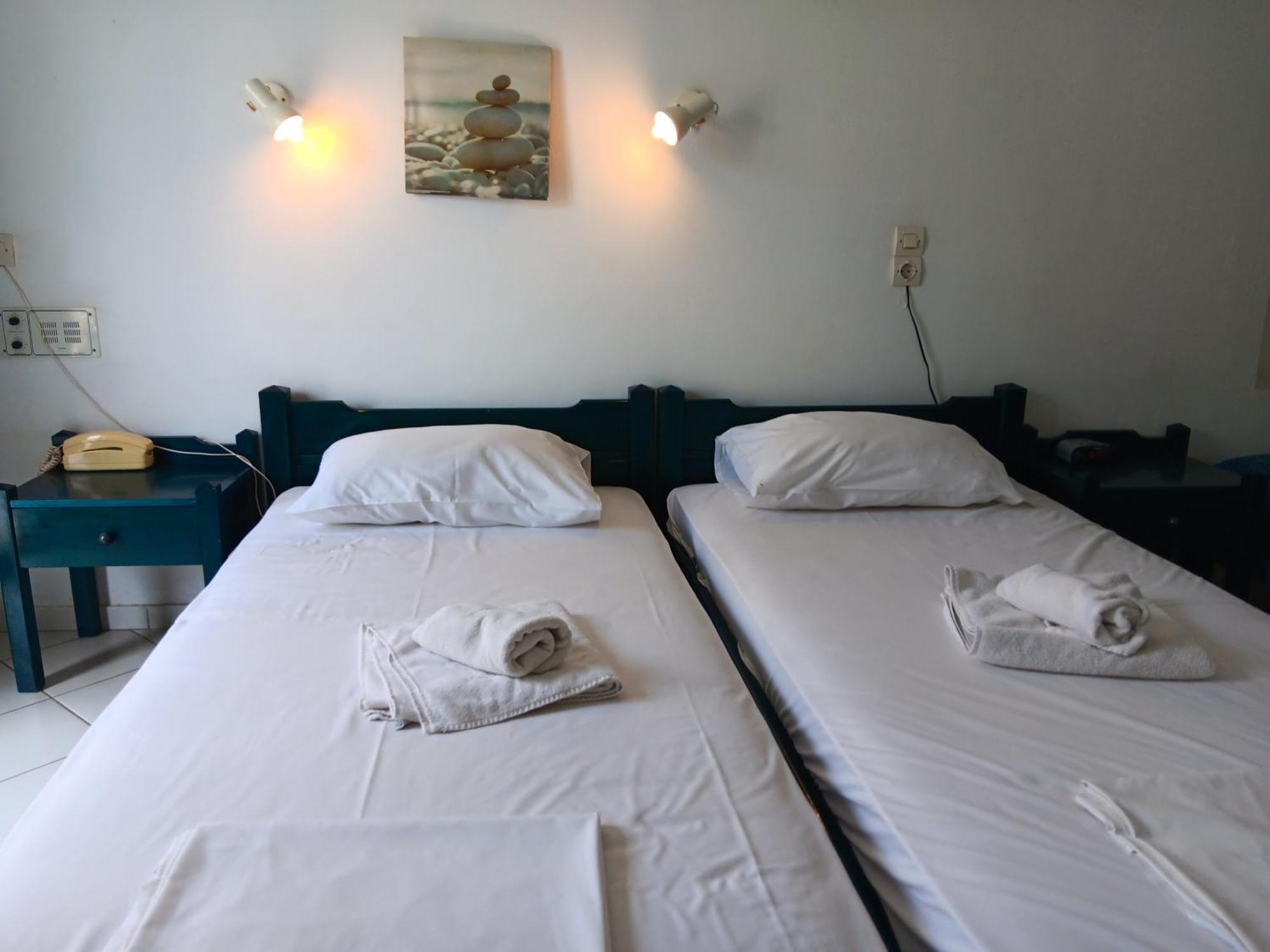 Studio In Agiapelagia For 3 Pers - Crete Agia Pelagia  Ngoại thất bức ảnh